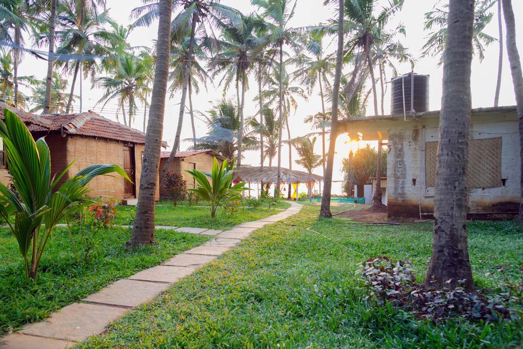 Sunway Cottages Mandrem Ngoại thất bức ảnh