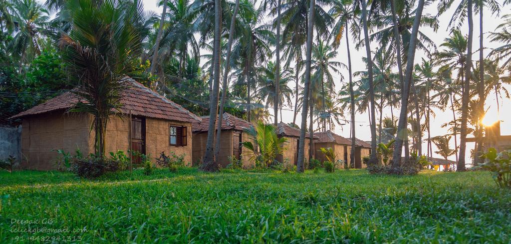 Sunway Cottages Mandrem Ngoại thất bức ảnh